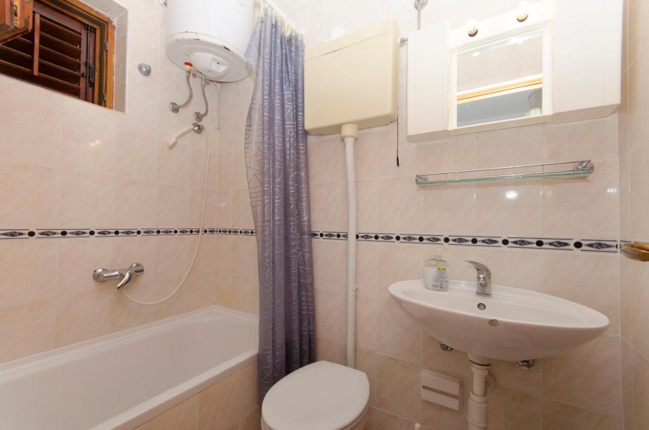 Apartments And Rooms Nike Sobra Екстериор снимка