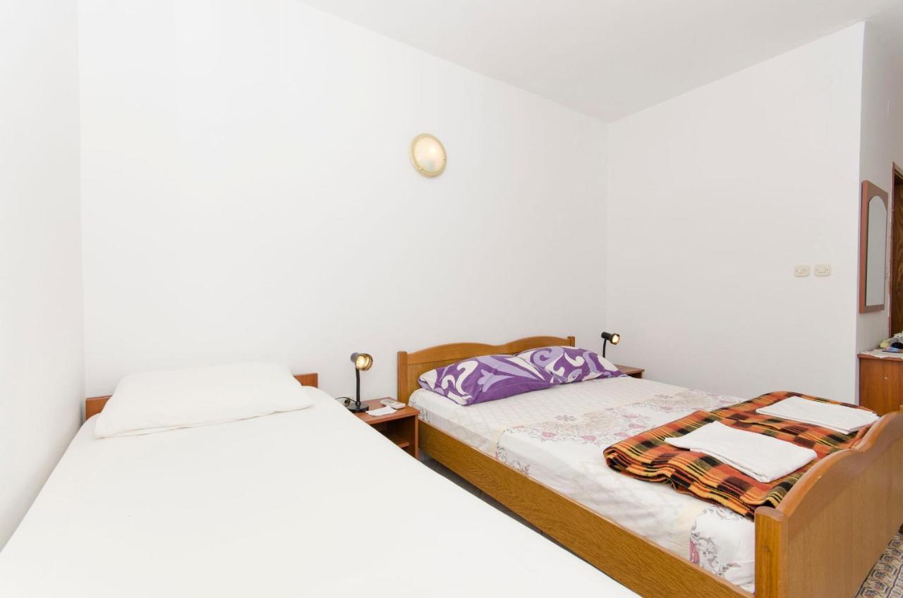 Apartments And Rooms Nike Sobra Екстериор снимка
