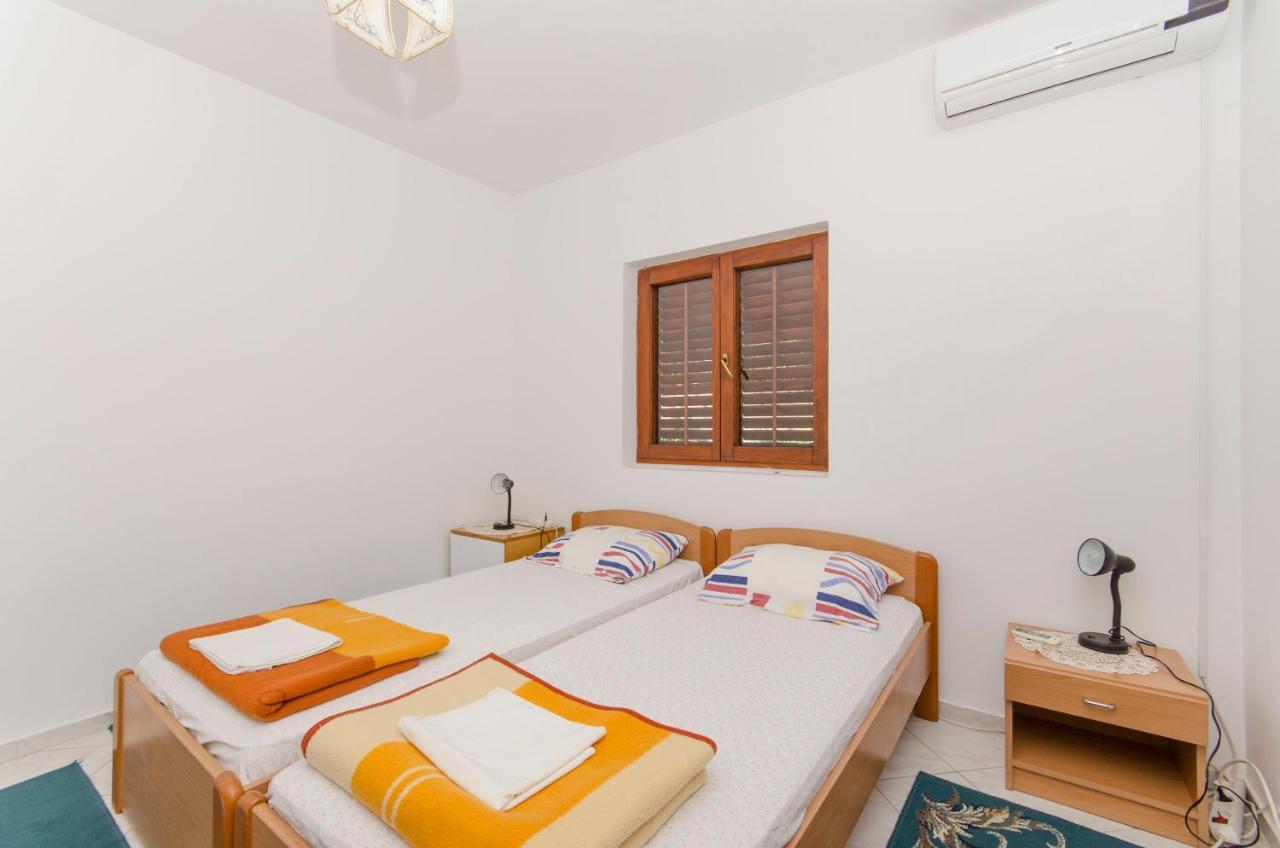 Apartments And Rooms Nike Sobra Екстериор снимка