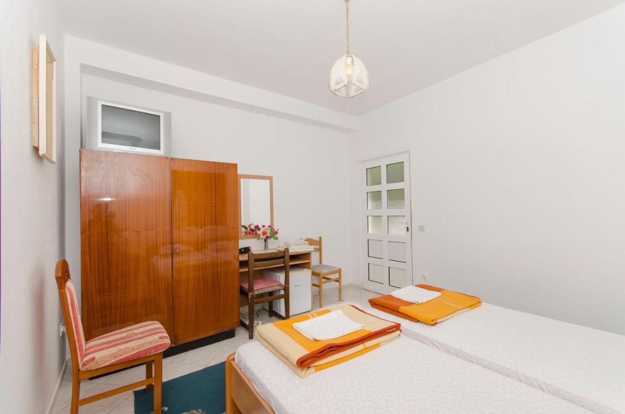 Apartments And Rooms Nike Sobra Екстериор снимка