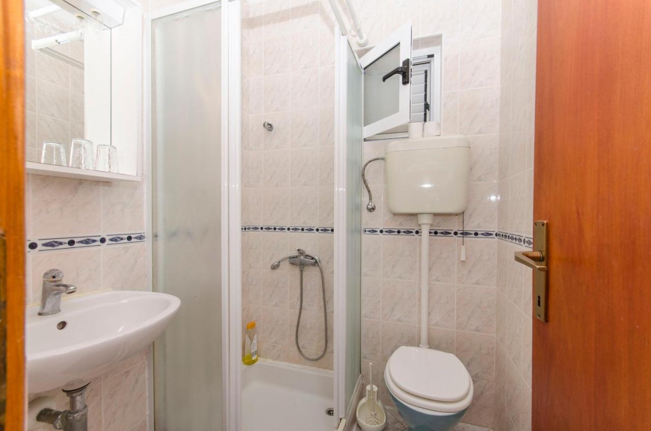 Apartments And Rooms Nike Sobra Екстериор снимка